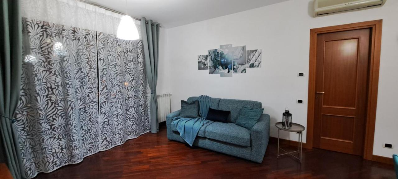 Regina Ciclarum Suite Fiumicino Buitenkant foto